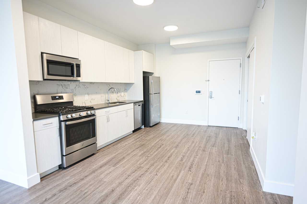 475 William Street - Photo 2 of 50