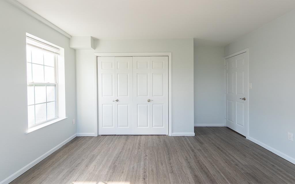 394 S Harrison Street - Photo 6 of 50