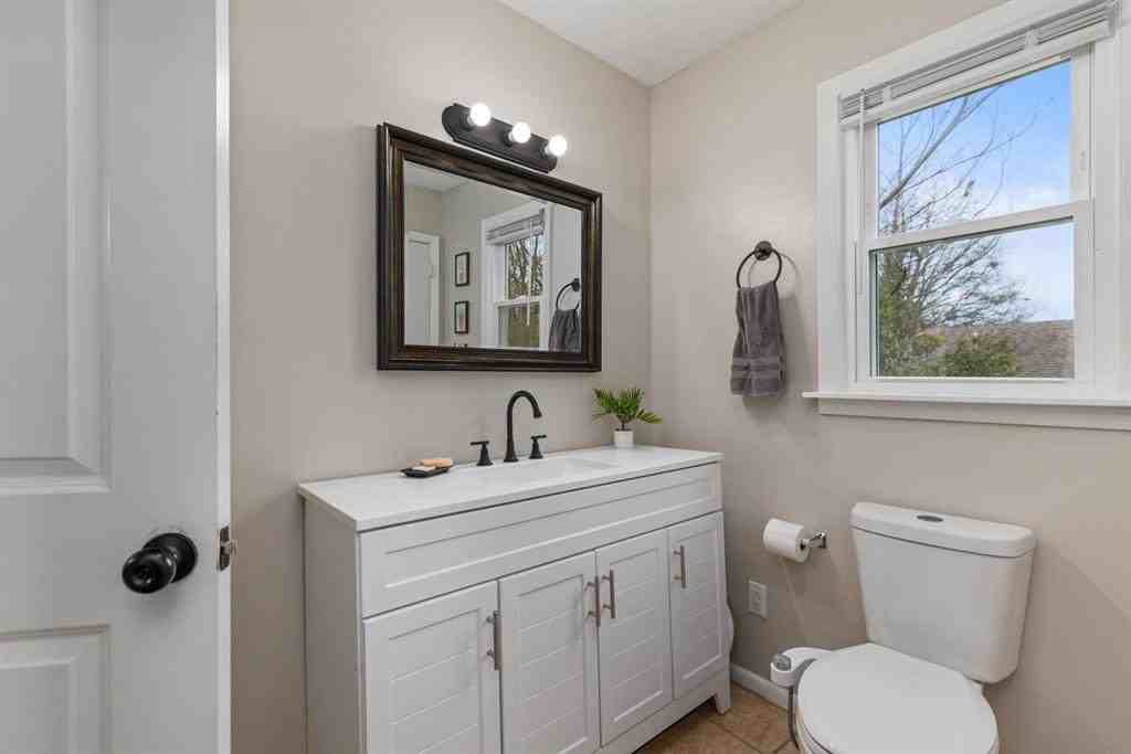 800 Ford Ave - Photo 7 of 18