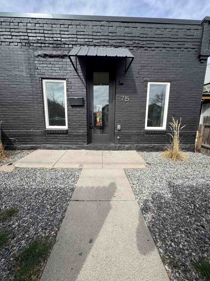 717 West 9th Avenue - Photo 7 of 11