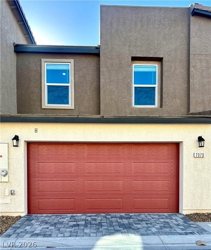7373 Philip Cove St - Photo 7 of 36