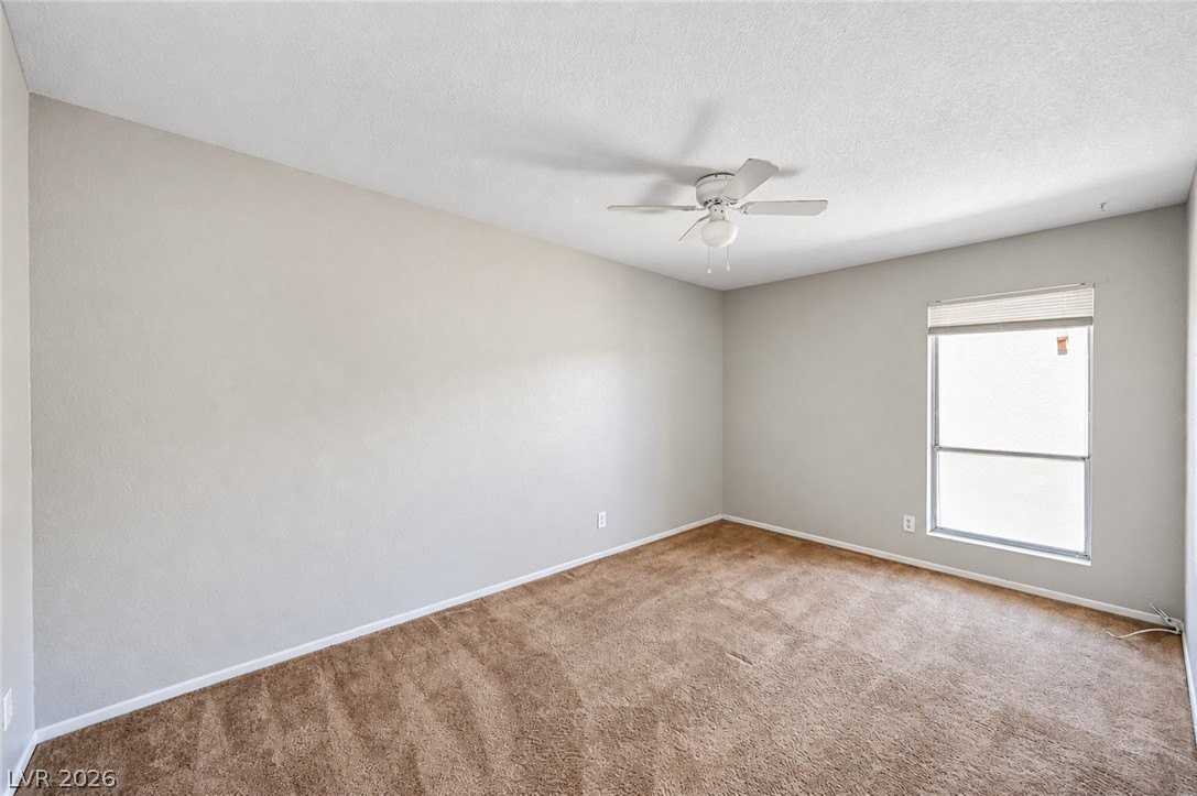 2961 Country Manor Ln #14 - Photo 3 of 19