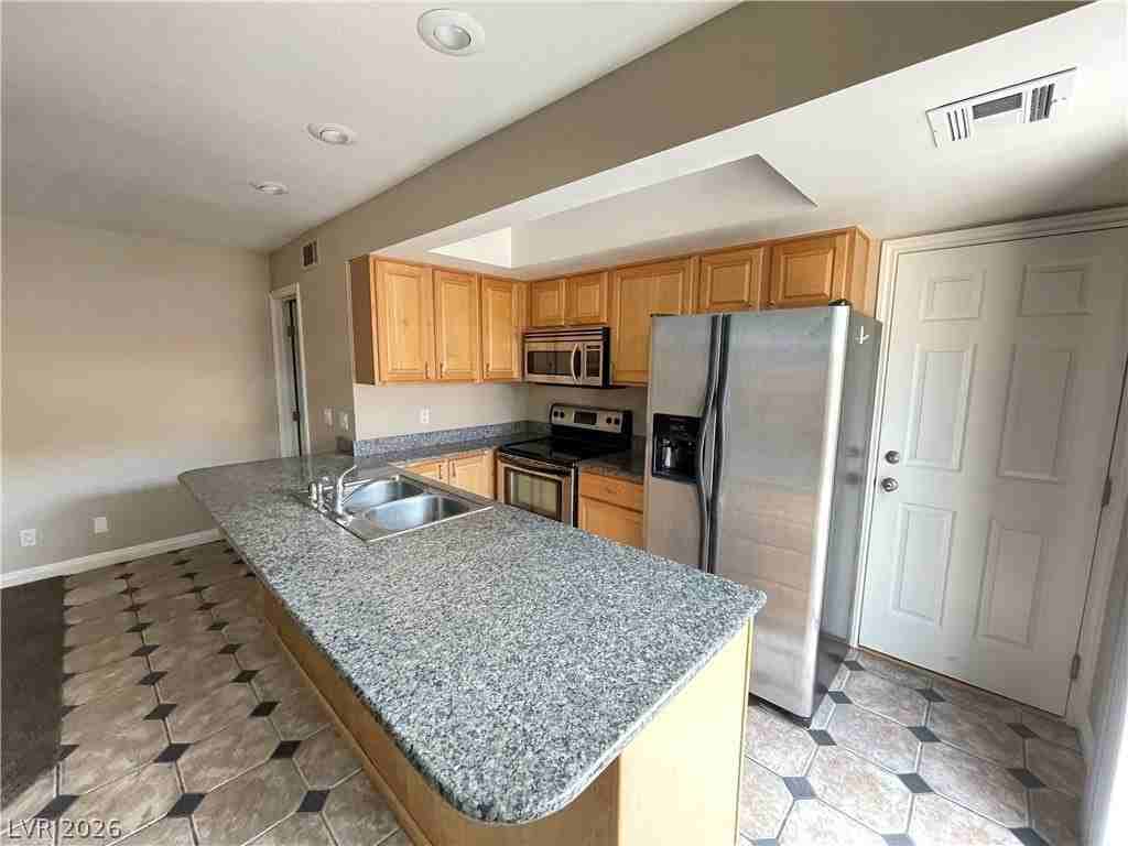 240 Shadybrook Ln #B - Photo 3 of 17