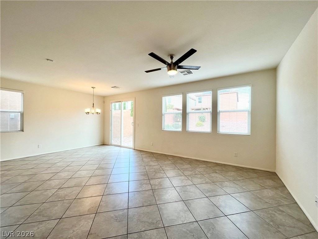 9198 Valley Betica Ave - Photo 5 of 31