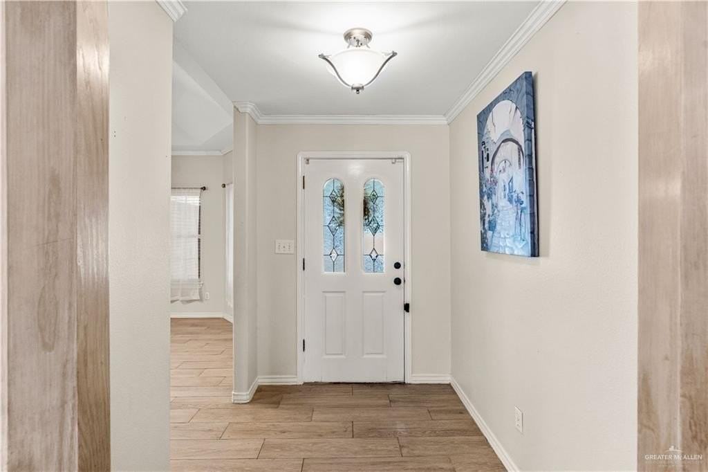 1806 Lauren Ln - Photo 2 of 19
