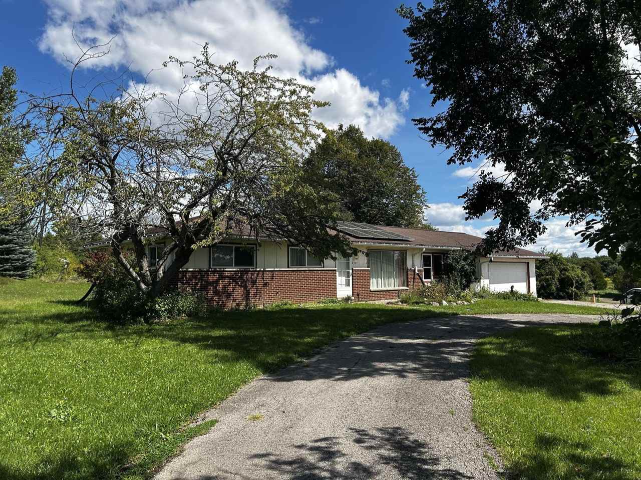 4201 Ann Arbor Saline Rd - Photo 2 of 14