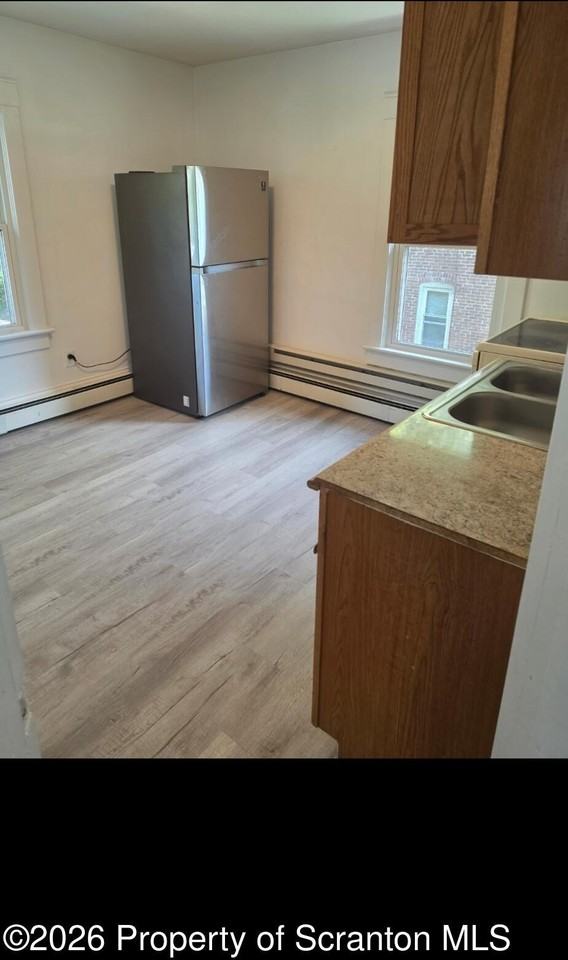 120 Ridgeway St - Photo 7 of 17