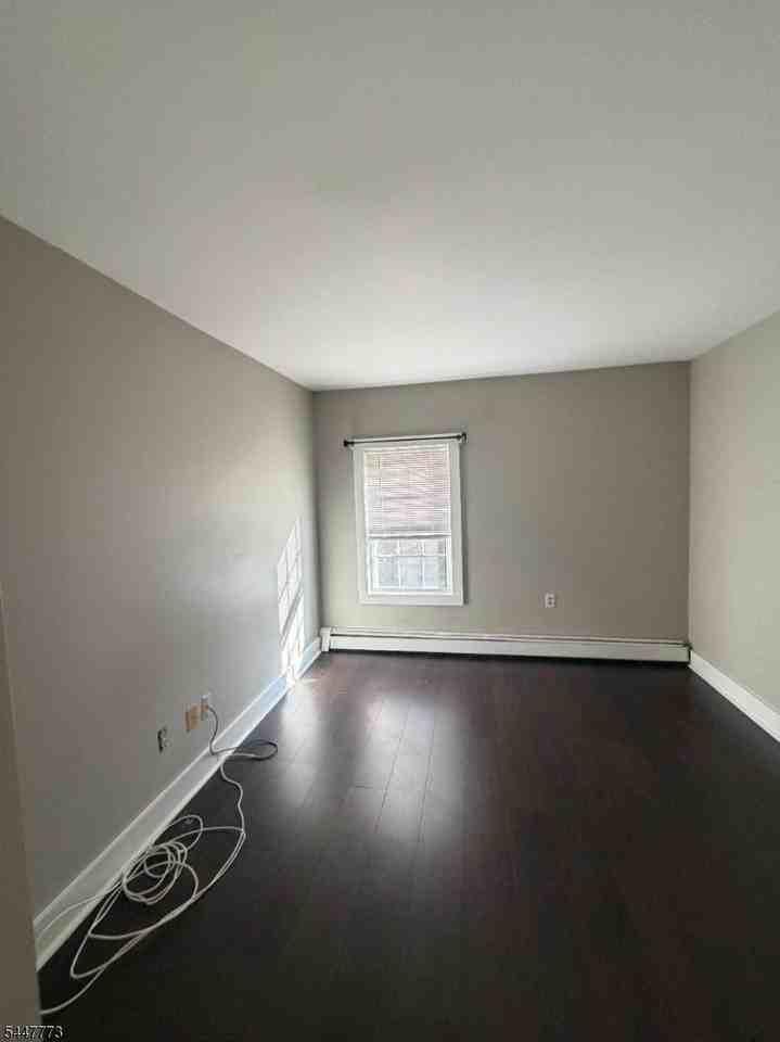 23 Central Ave - Photo 7 of 15