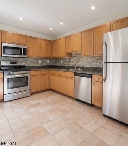 524 Great Beds Ct - Photo 2 of 16