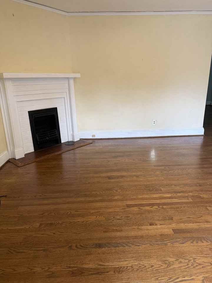 215 N Garden St - Photo 3 of 14