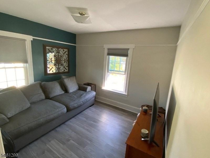 229 Thompson Ave #2 - Photo 4 of 11