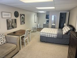 featured image of 70 Auble Rd