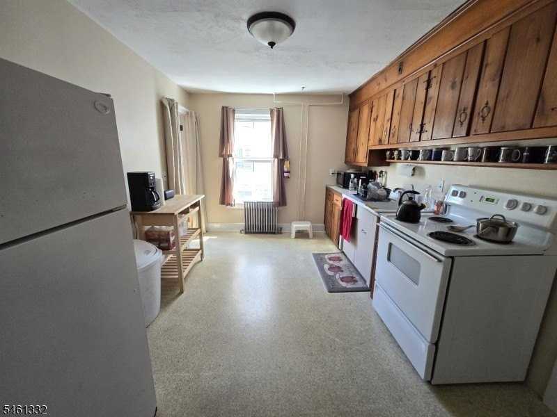 3 Academy St #3 - Photo 6 of 18