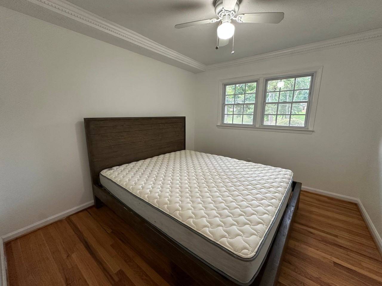 549 Joann Ave - Photo 6 of 16