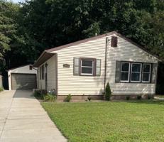 featured image of 1607 Moore St