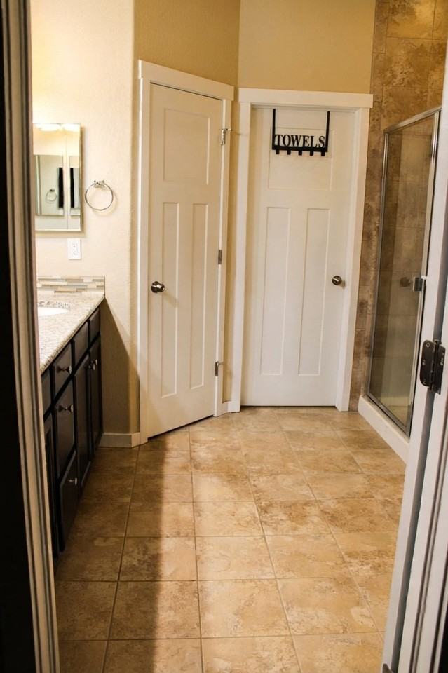 7661 Kiana Dr - Photo 4 of 17