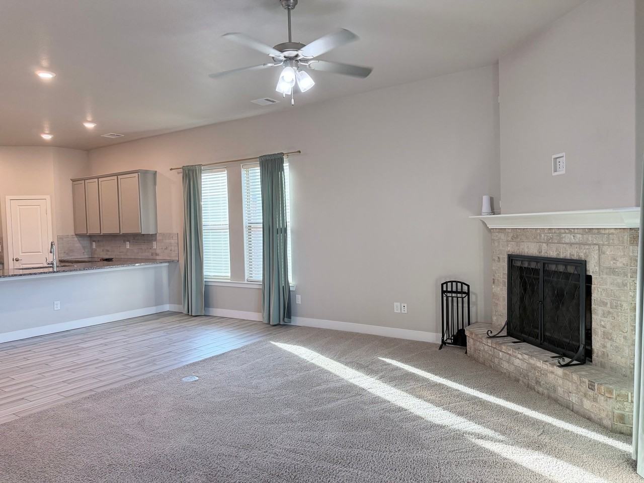 7719 Tradition Pkwy - Photo 5 of 20