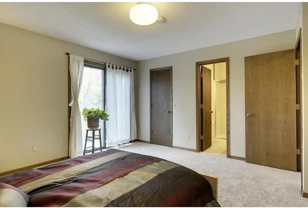 9334 Colorado Rd - Photo 3 of 3