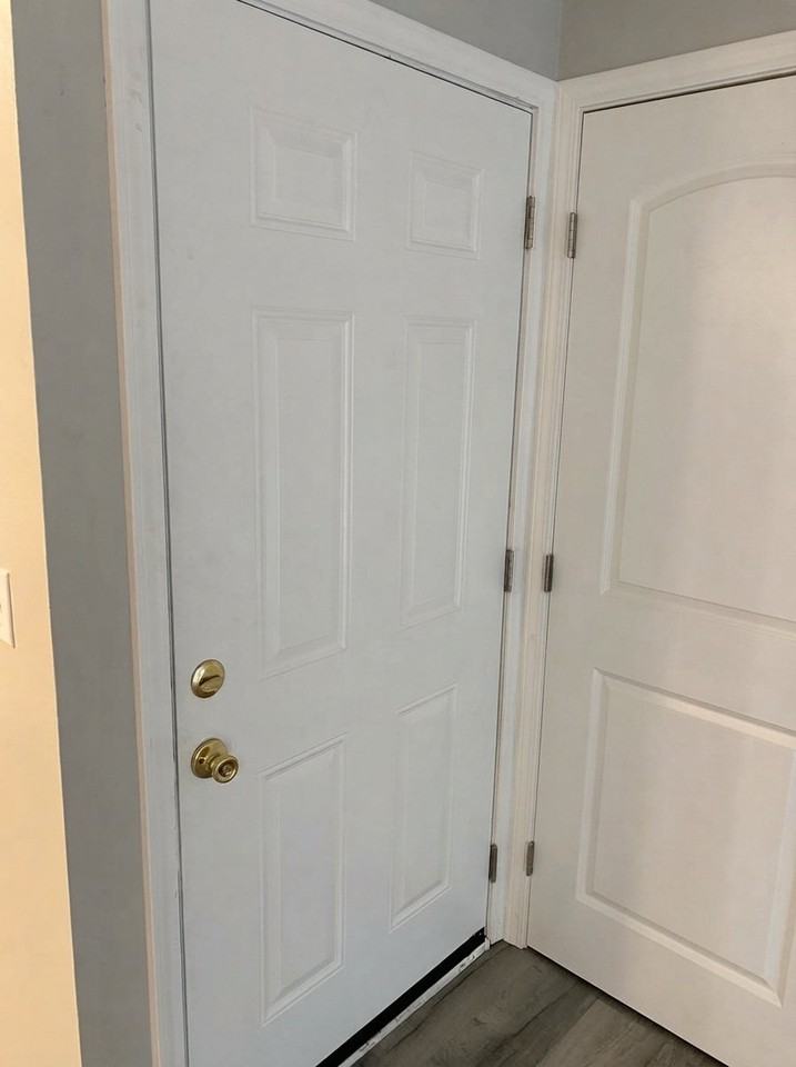 1085 Merrimar Cir N #B - Photo 2 of 22