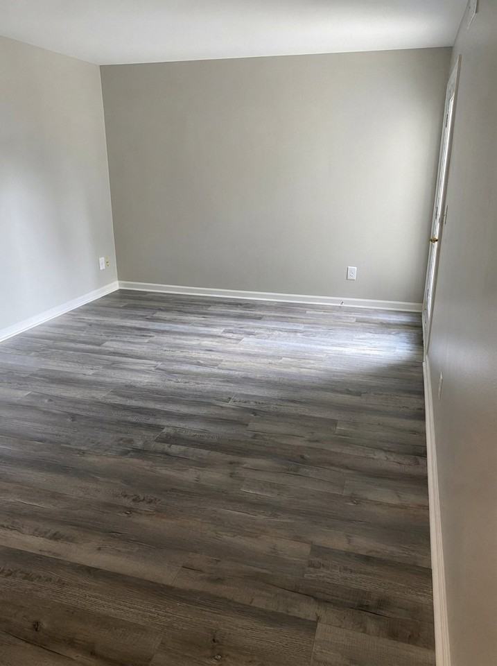 1085 Merrimar Cir N #B - Photo 5 of 22