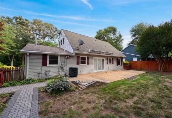 3621 Majestic Ln - Photo 2 of 13