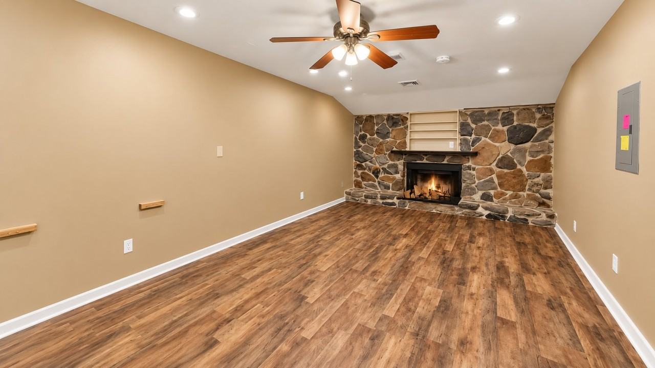 10 Brierdale Ln - Photo 3 of 9
