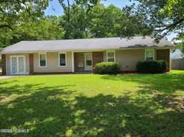 featured image of 1302 Kevin Ct