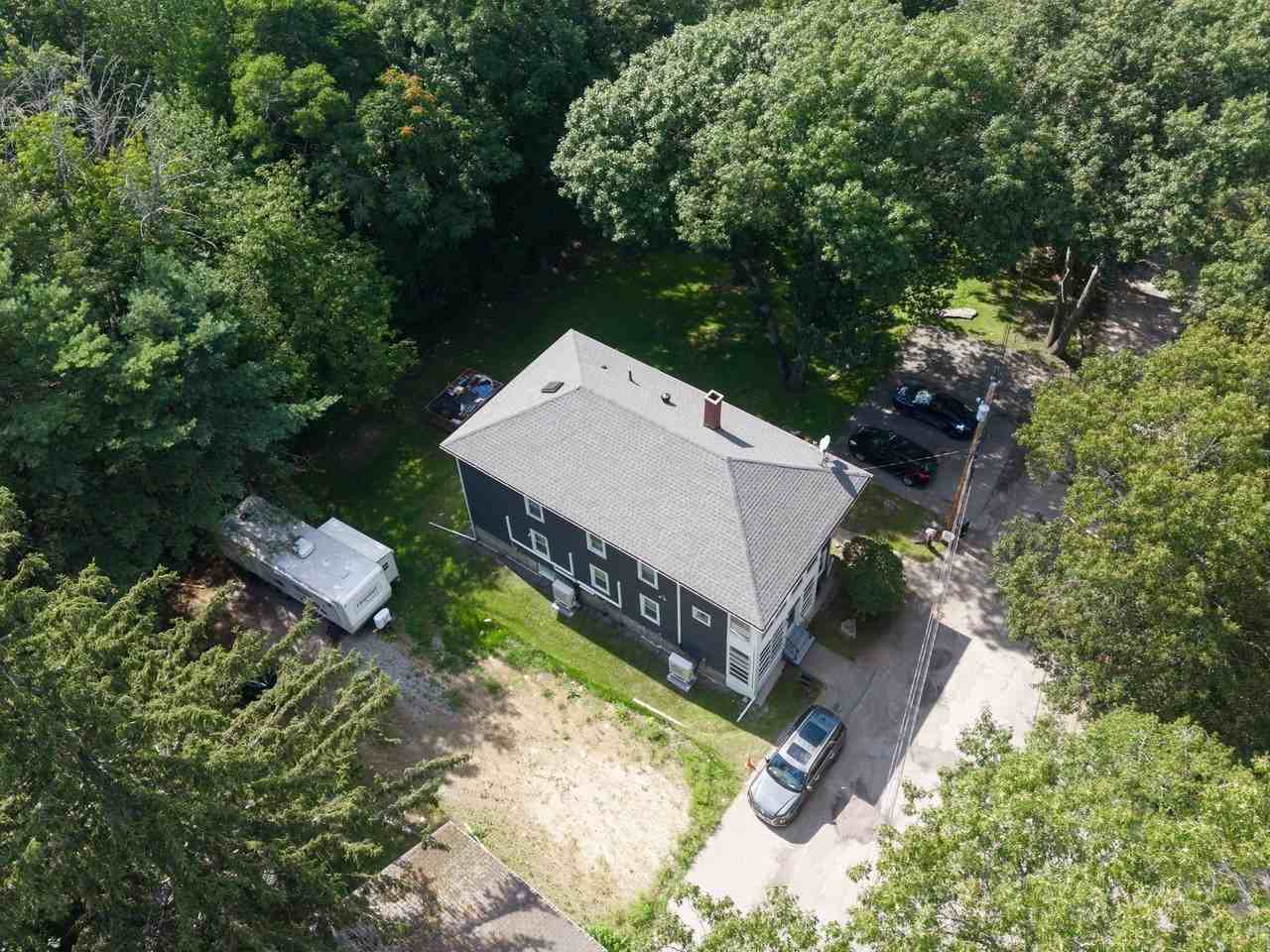 33 Dane Ave #1 - Photo 4 of 17