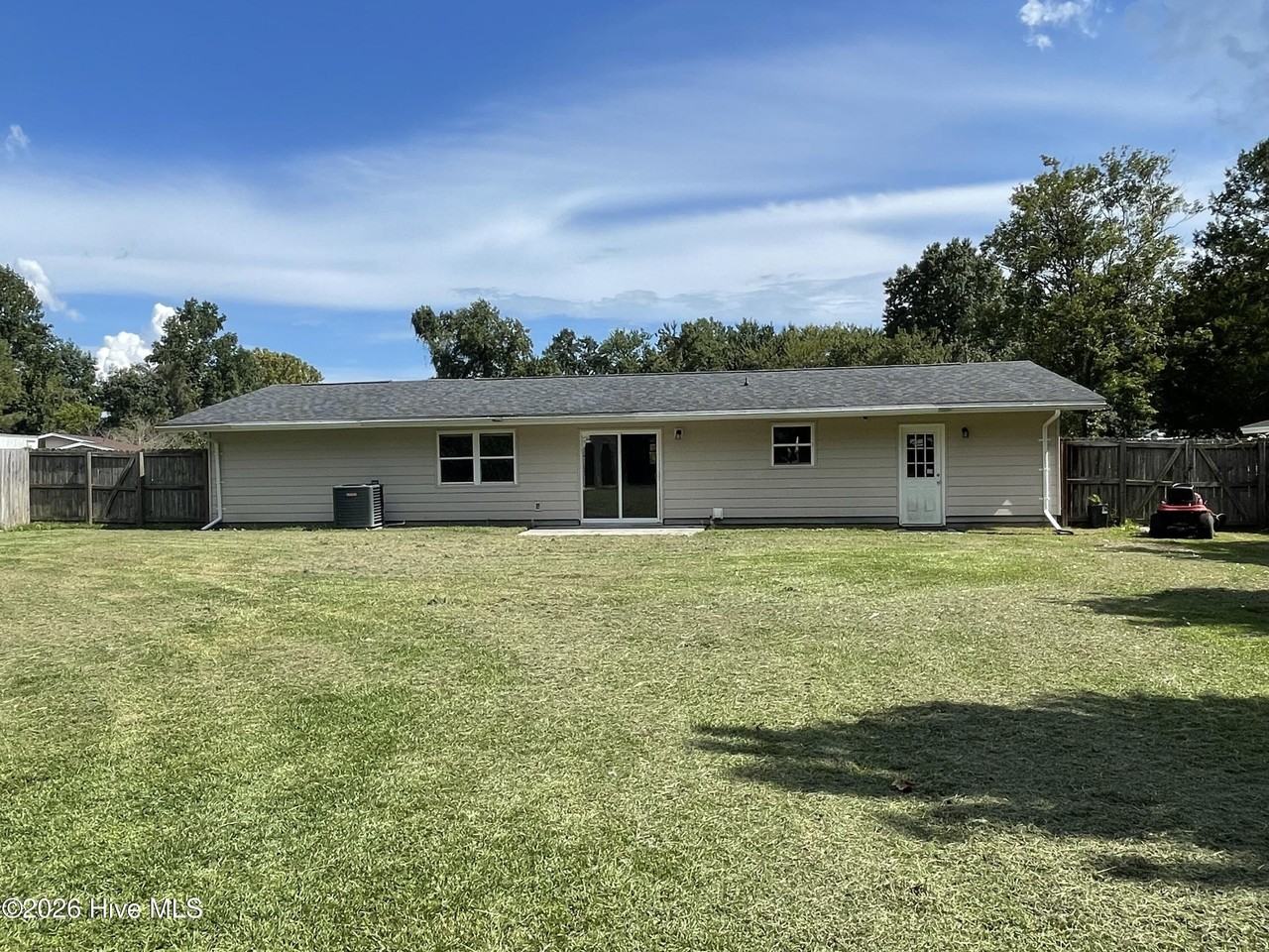 104 Timber Ln - Photo 3 of 14