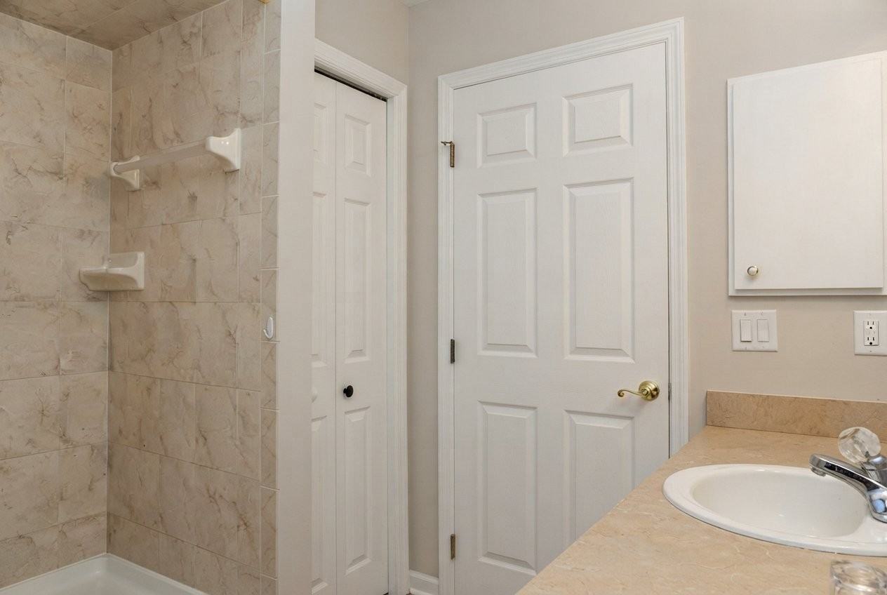 11184 N Tulsa Ter - Photo 4 of 9