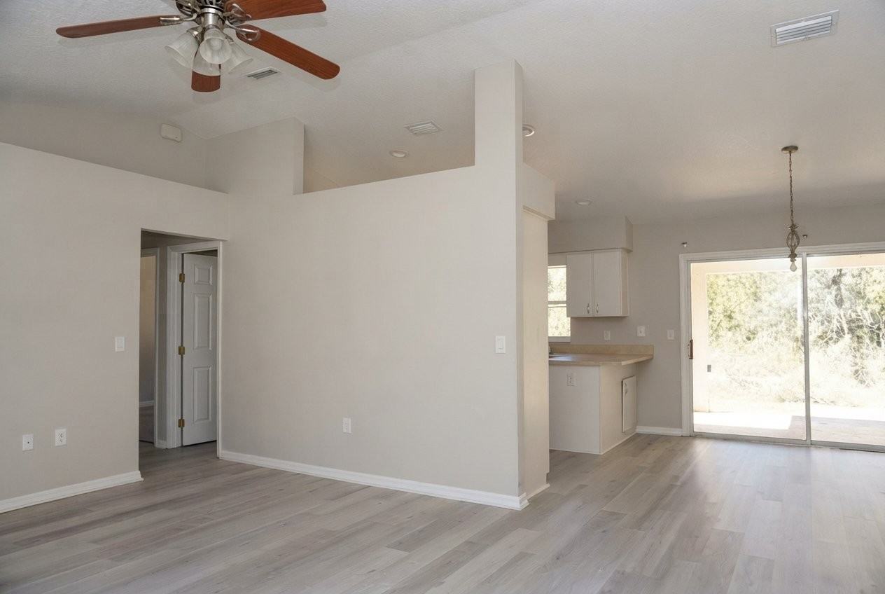 11184 N Tulsa Ter - Photo 7 of 9