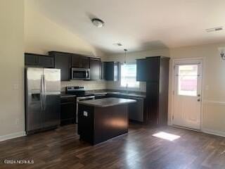 200 Leeward Lndg - Photo 7 of 23