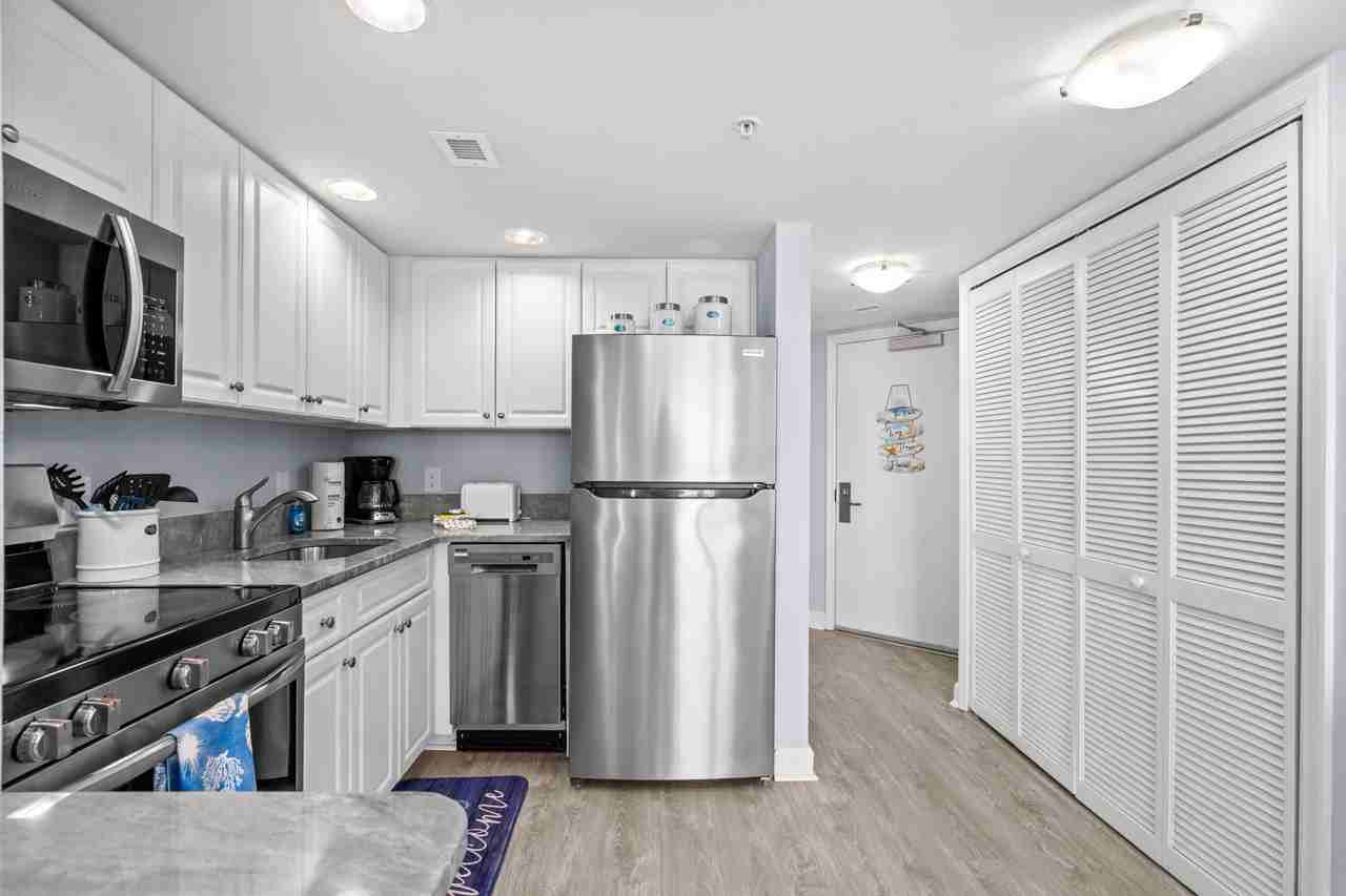 2411 S Ocean Blvd #1111 - Photo 4 of 16