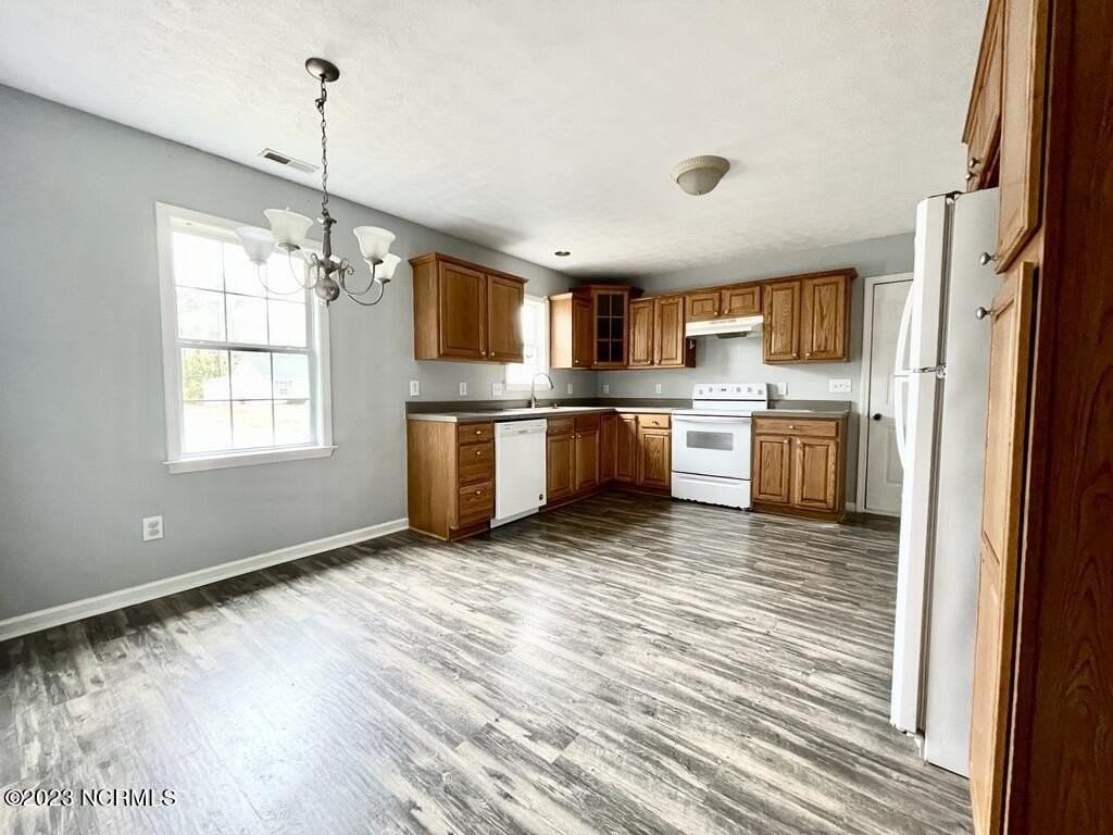 104 Sweet Bay Dr - Photo 4 of 16