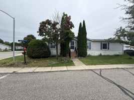 featured image of 2500 Mann Rd