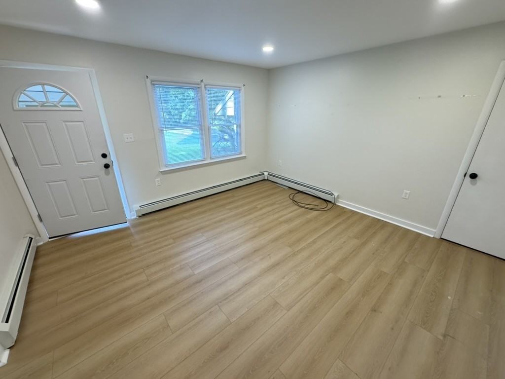 98 East Market Street - Photo 4 of 50