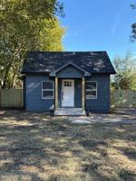featured image of 2507 N Rockford Ave