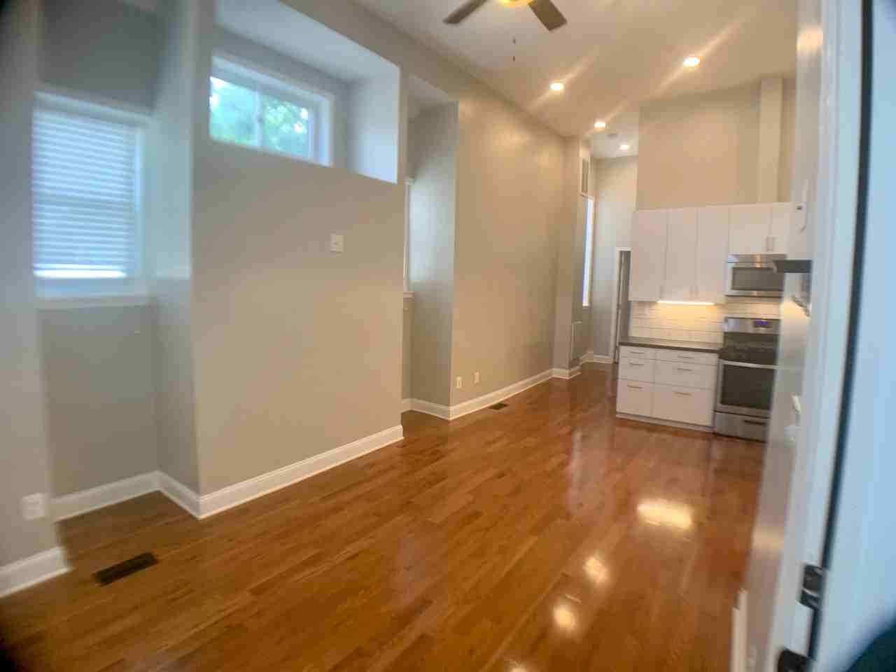 227 E Biddle St #1F - Photo 4 of 19