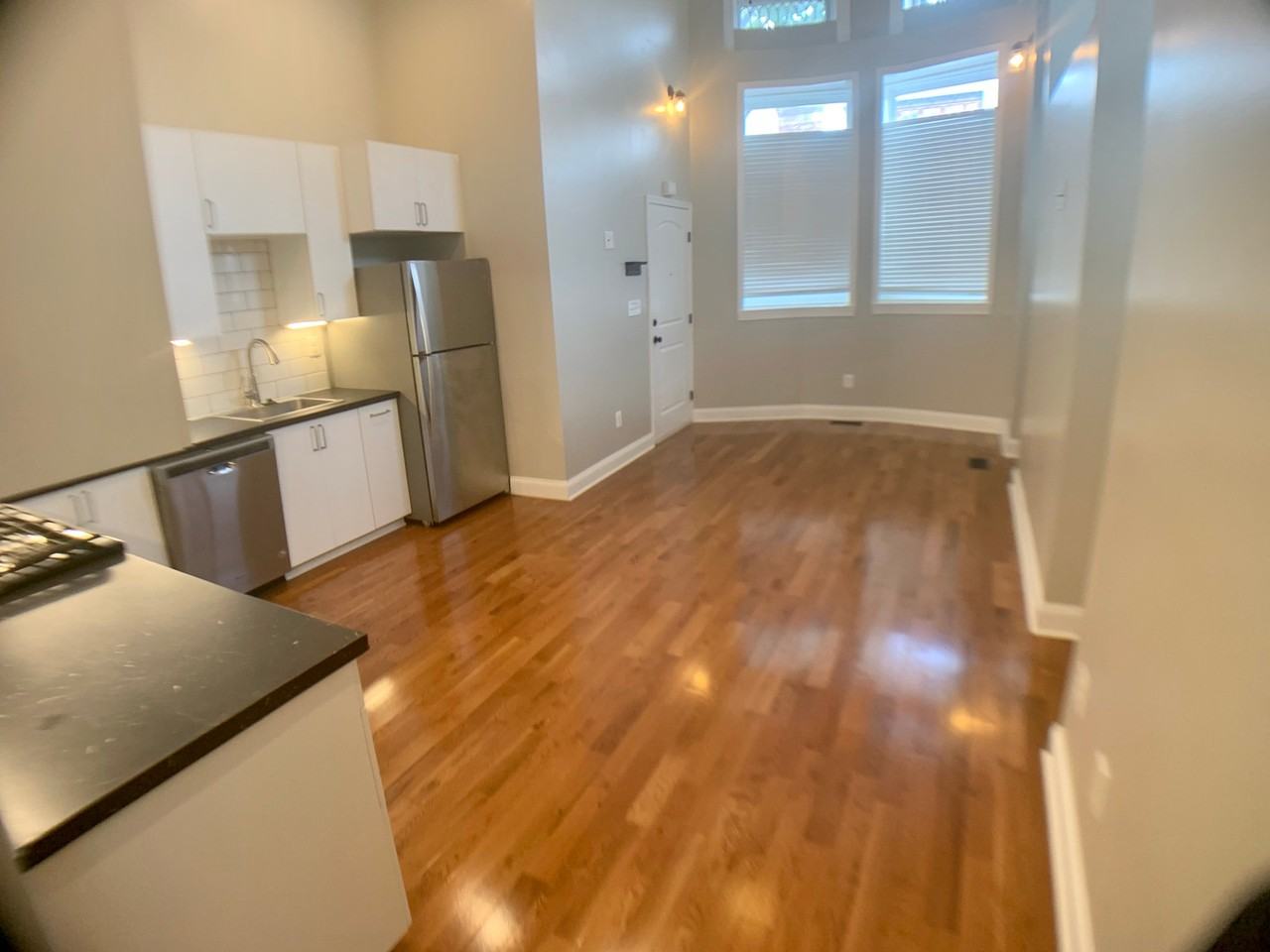 227 E Biddle St #1F - Photo 7 of 19