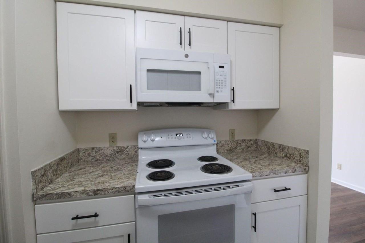 1116 Blue Ridge Dr #11 - Photo 4 of 23