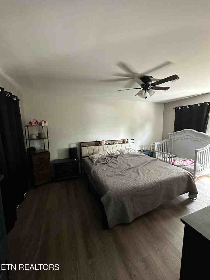 6148 Kirbury Ln - Photo 5 of 8