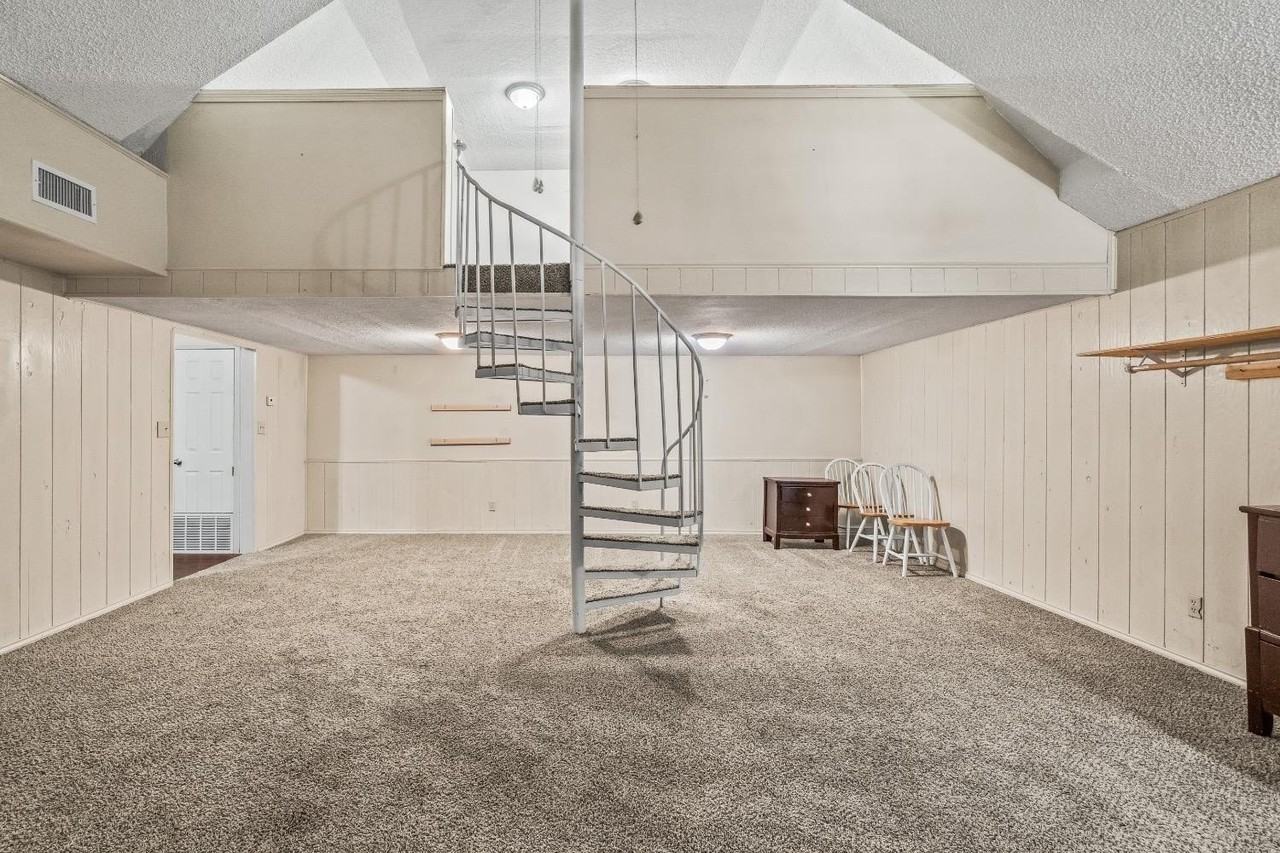 4607 35th St #REAR - Photo 5 of 14