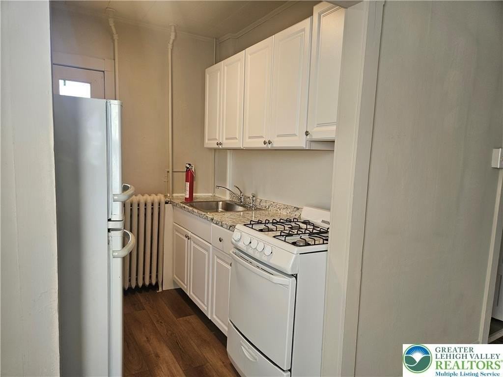 36 N 6th St #1 - Photo 4 of 11