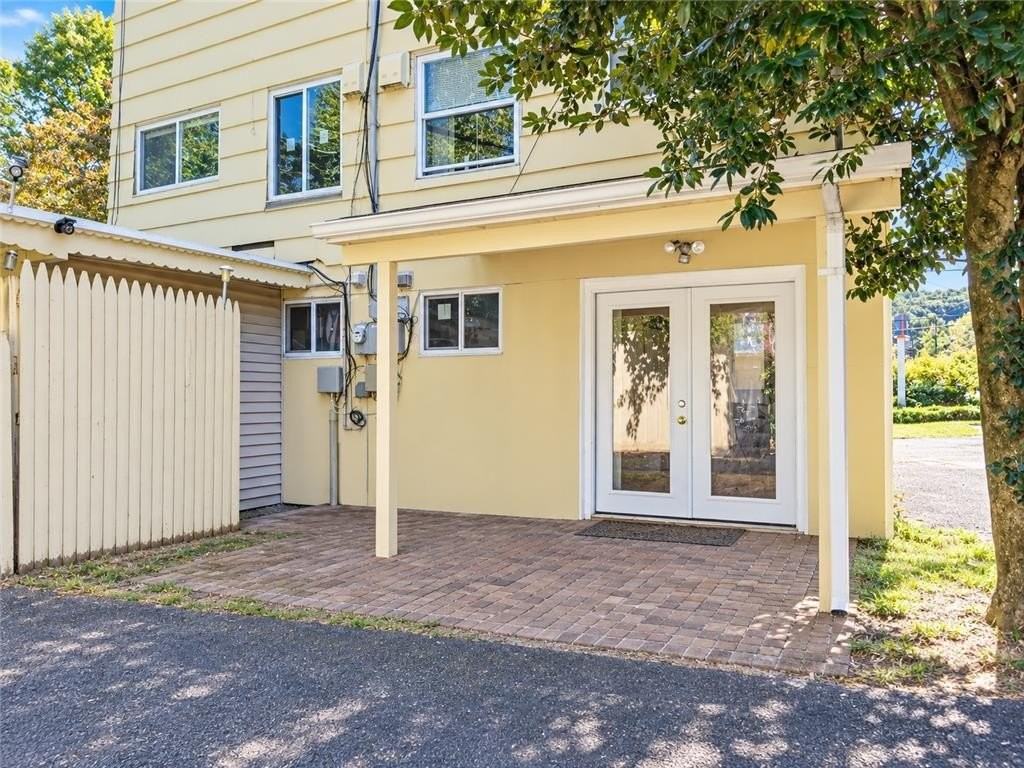 727 W Emaus Ave - Photo 5 of 44