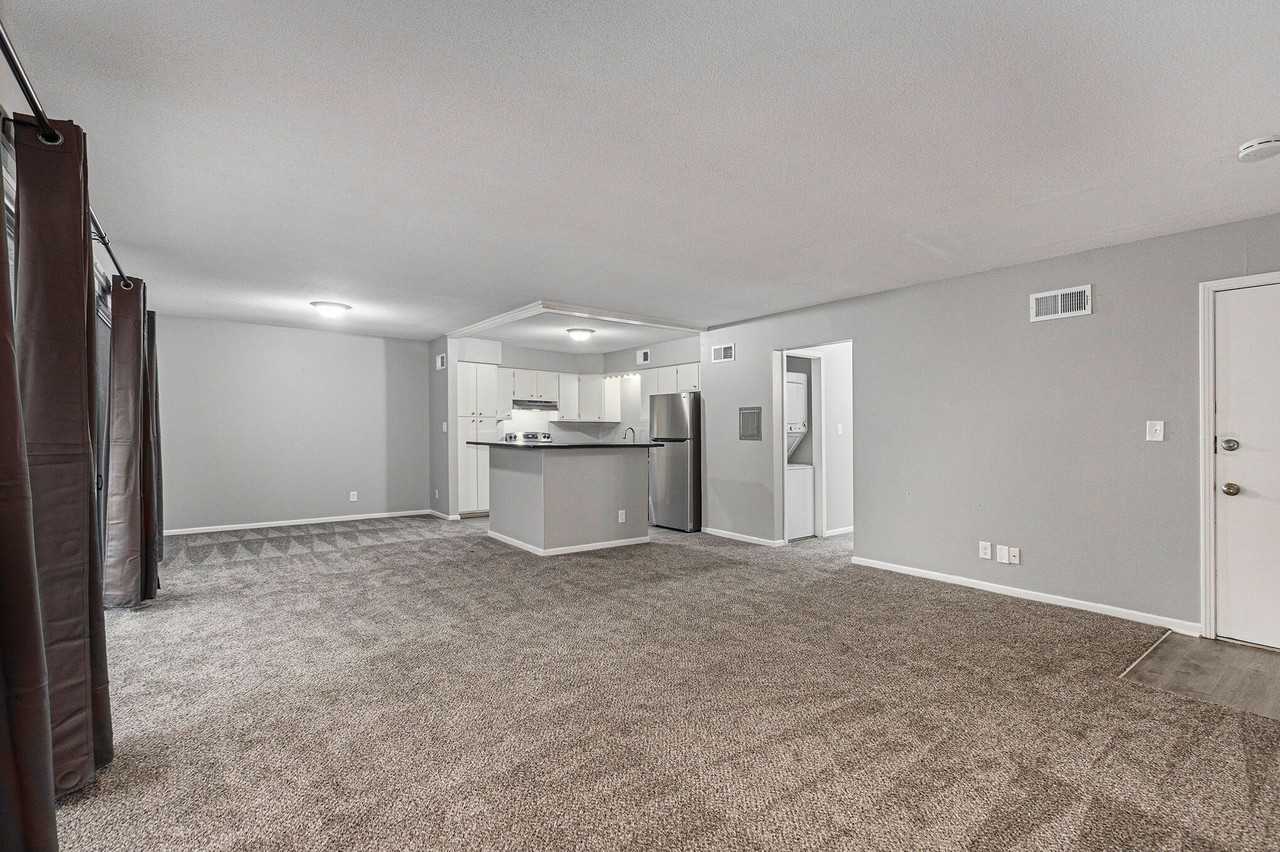 The Pines 9540-9544 - Photo 6 of 12