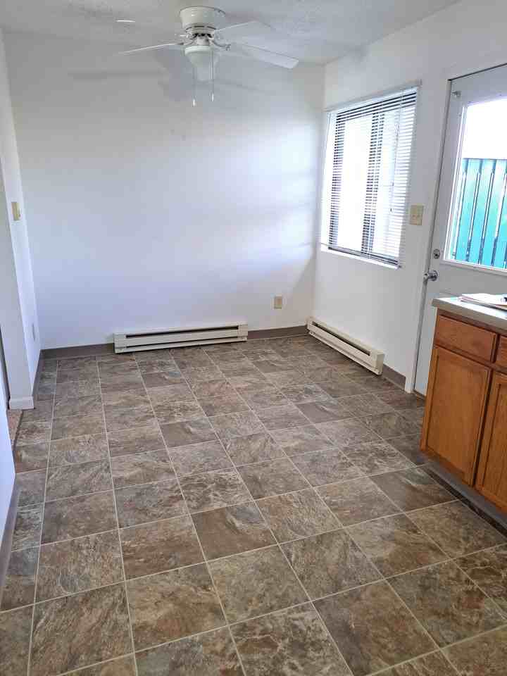 2104 Lincoln Avenue - Photo 2 of 10