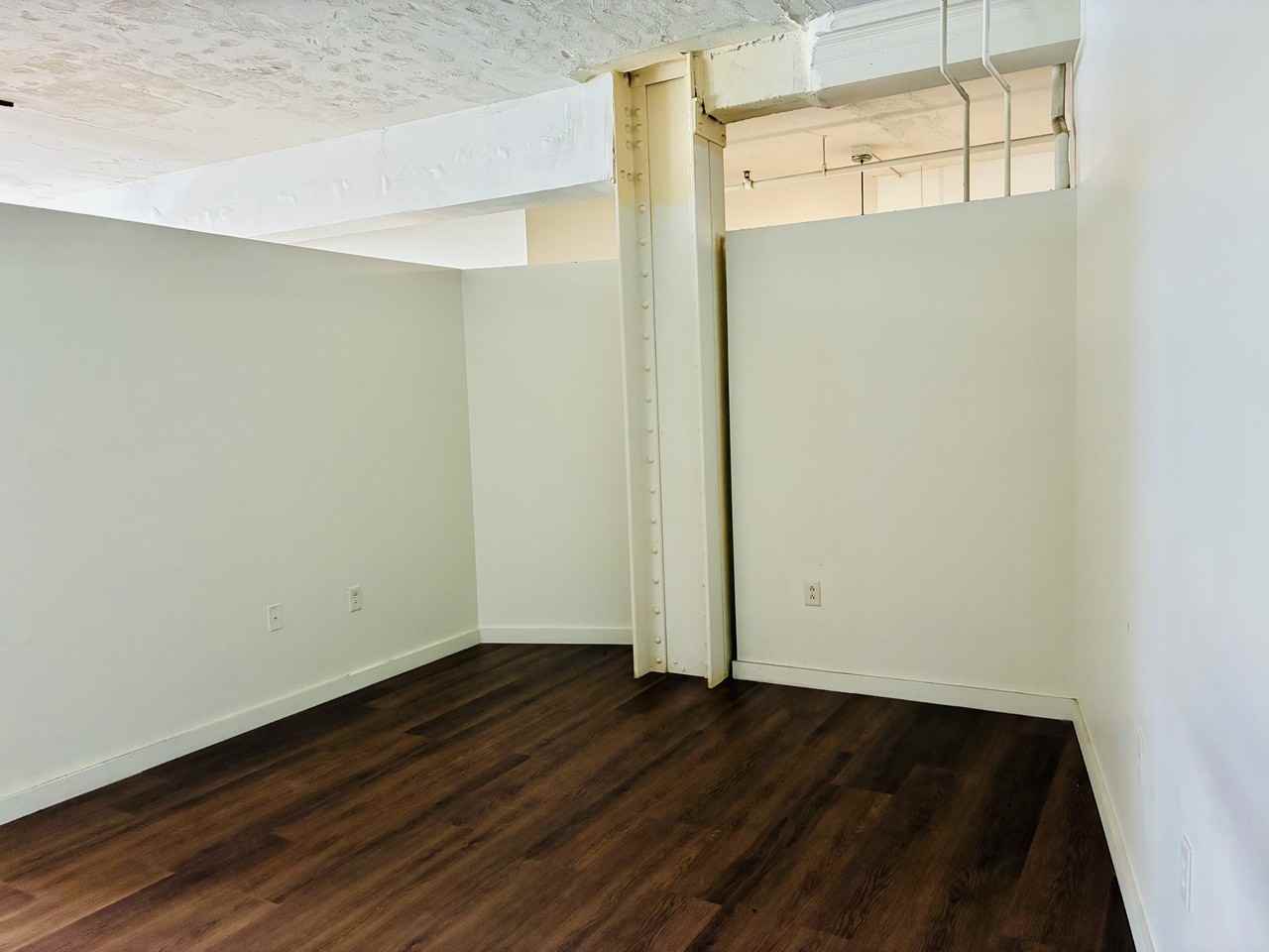 208  North 9th Street - Photo 5 of 8