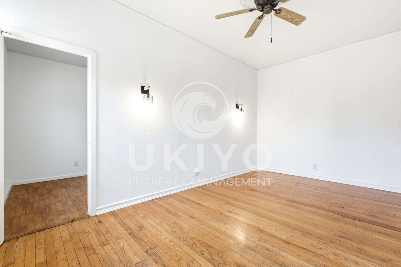 1941 Durant Avenue - Photo 3 of 27
