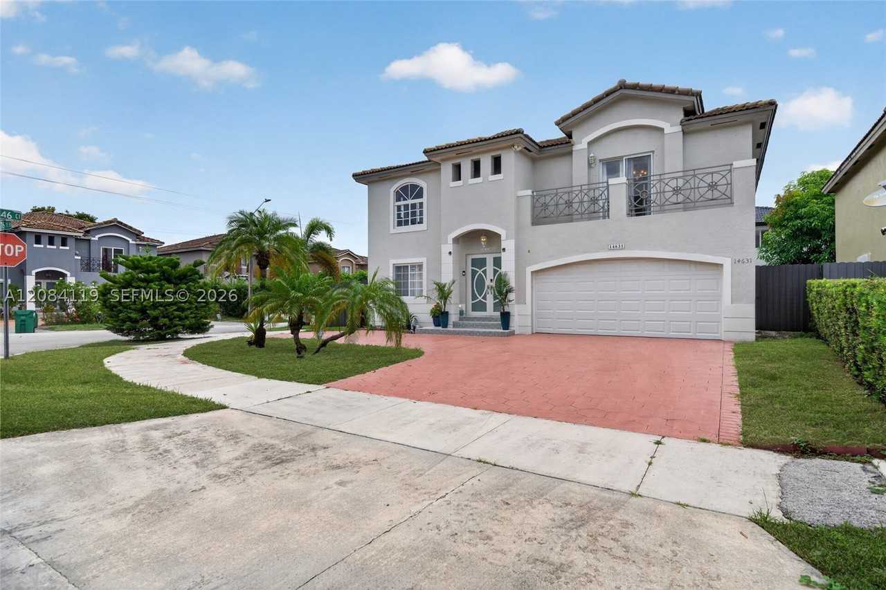 14631 Sw 176th Ter - Photo 2 of 46