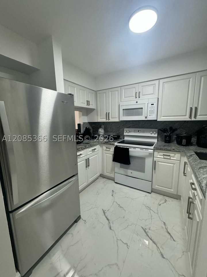 14951 Sw 82nd Ln #17-305 - Photo 3 of 11